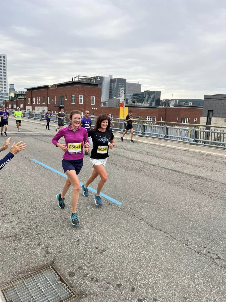 Leane-at-the-montreal-half-marathon-2022