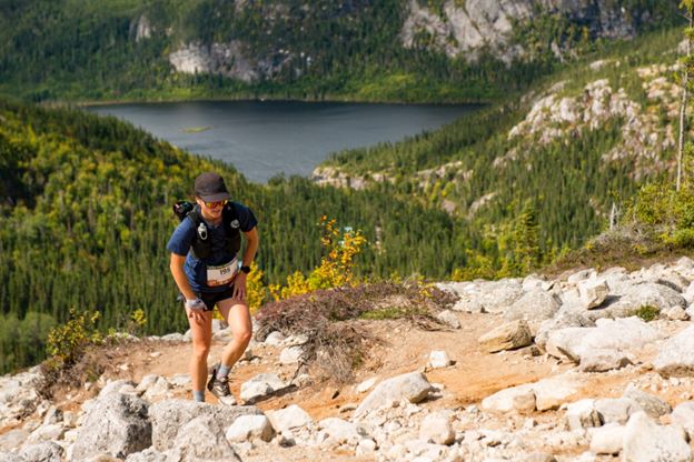 Etude : marcher serait plus efficace que courir en montée